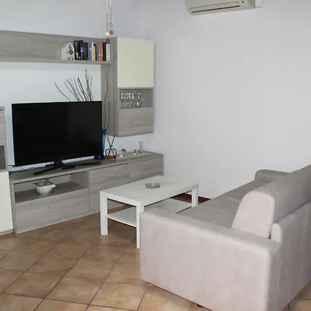 Casa Di Mary Apartment *